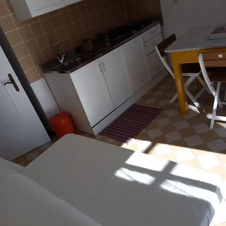 Apartment In Dimora Tipica Montale (Liguria)